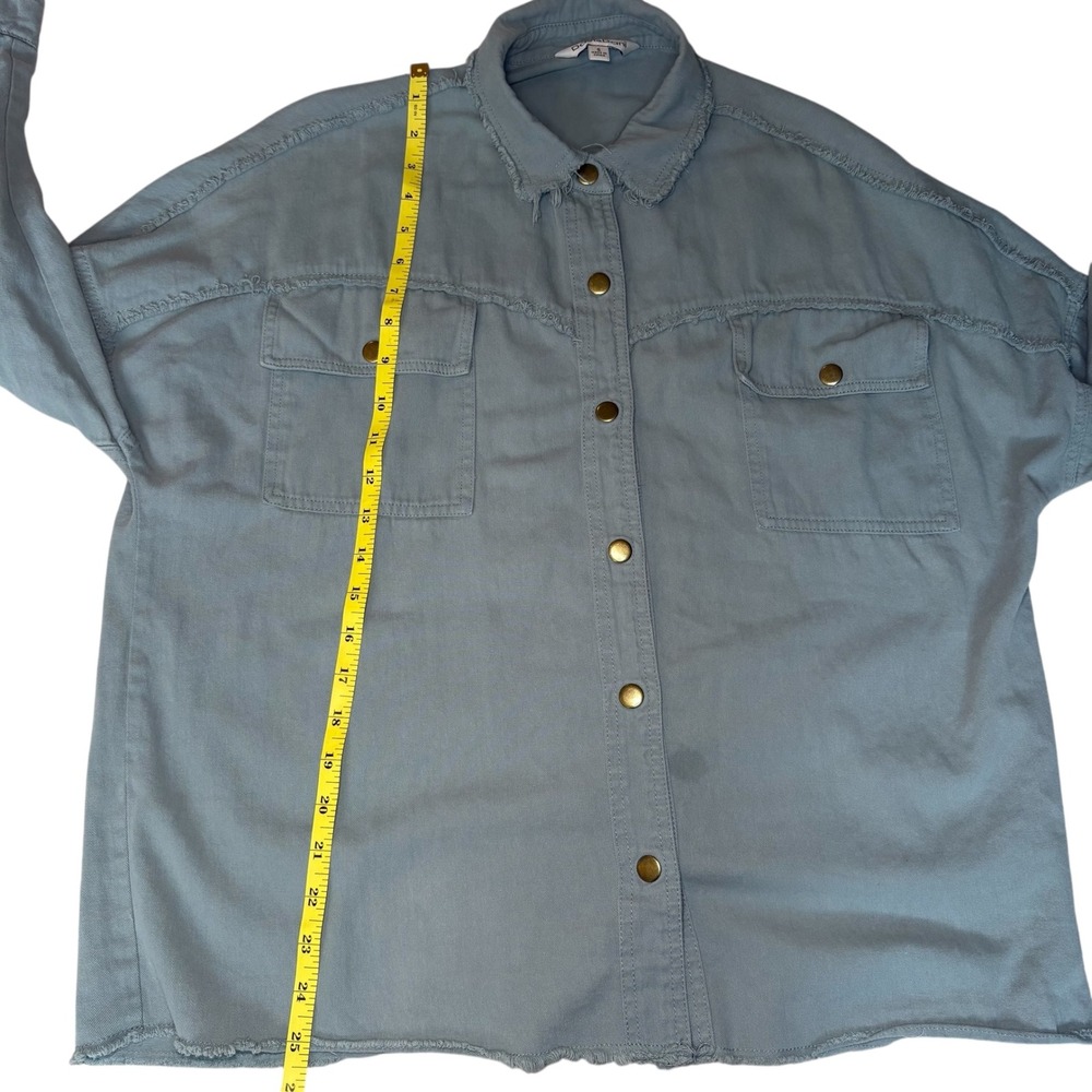 Davi & Dani Women's Frayed Hem Rock & Roll Green blue Shirt Jacket - Small - Picture 6 of 8
